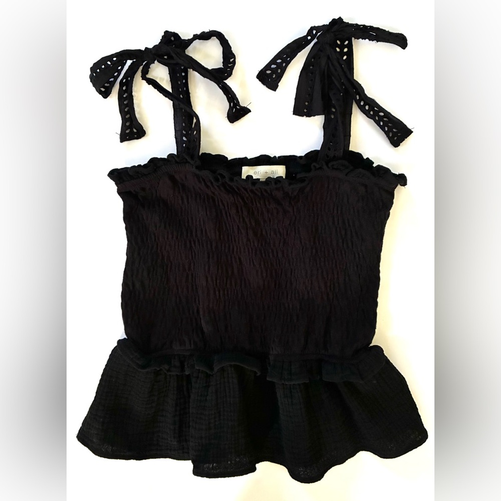 Anthropologie Eri + Ali Stephanie eyelet Lace Smocked Peplum Tank Top size S